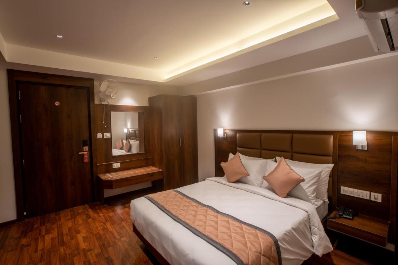 Golden Fortune Inn Hotel Bengalúr Exteriér fotografie