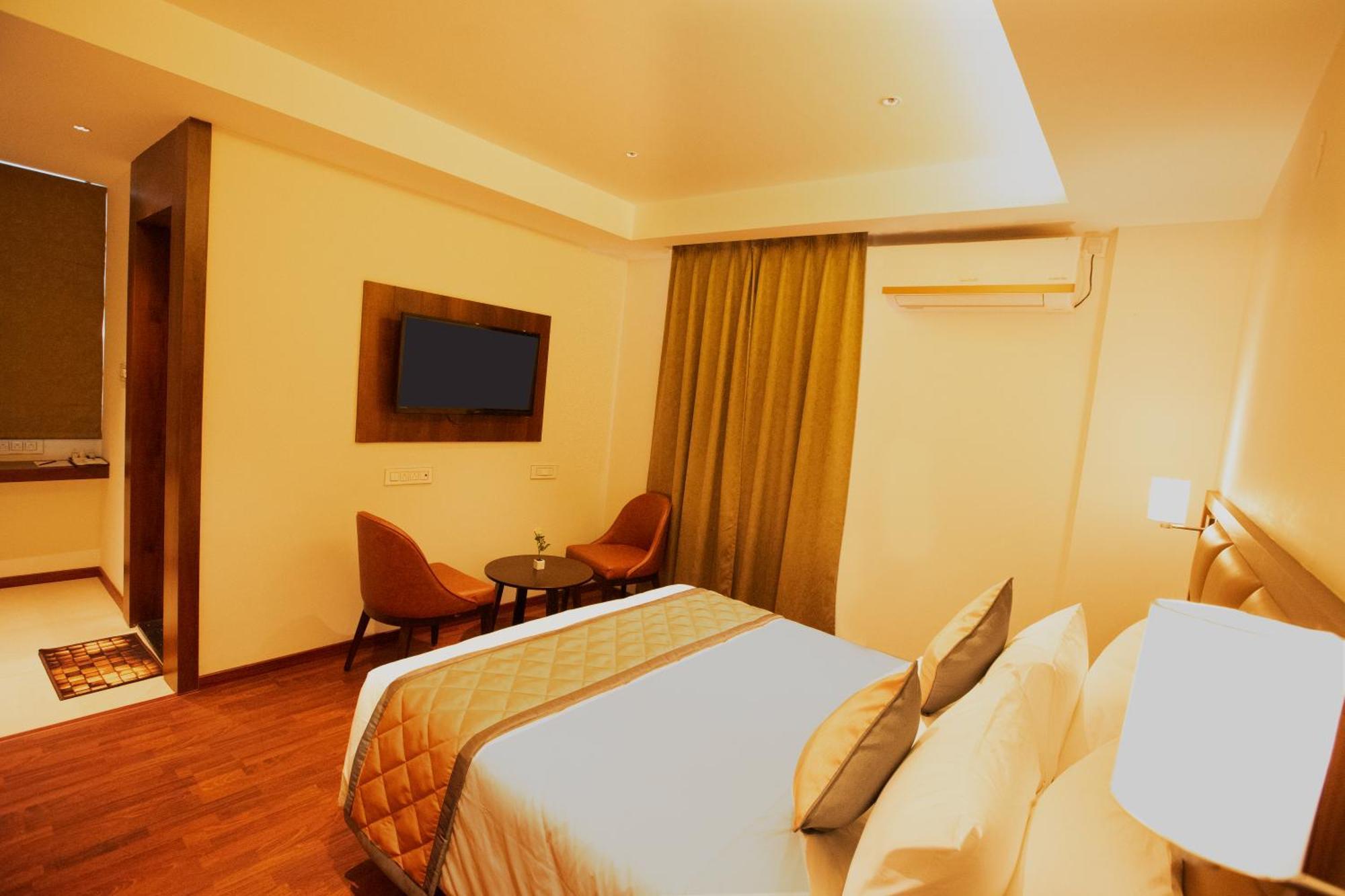 Golden Fortune Inn Hotel Bengalúr Exteriér fotografie