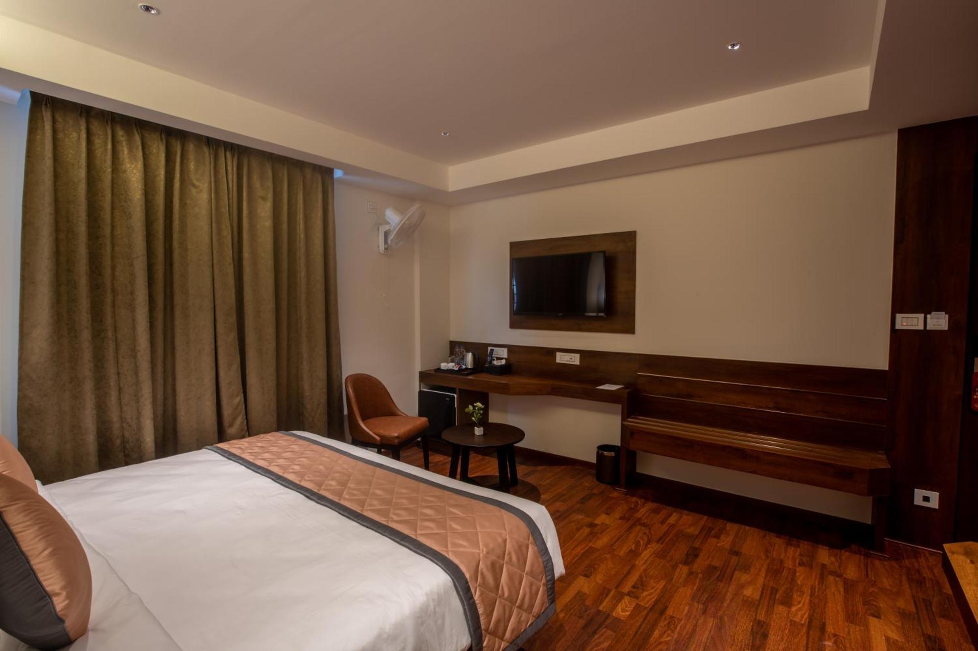 Golden Fortune Inn Hotel Bengalúr Exteriér fotografie